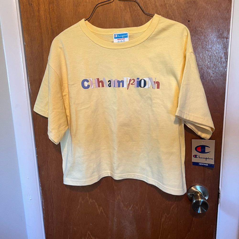 Champion Heritage Colorful Logo Women's Crop Top T-shirt